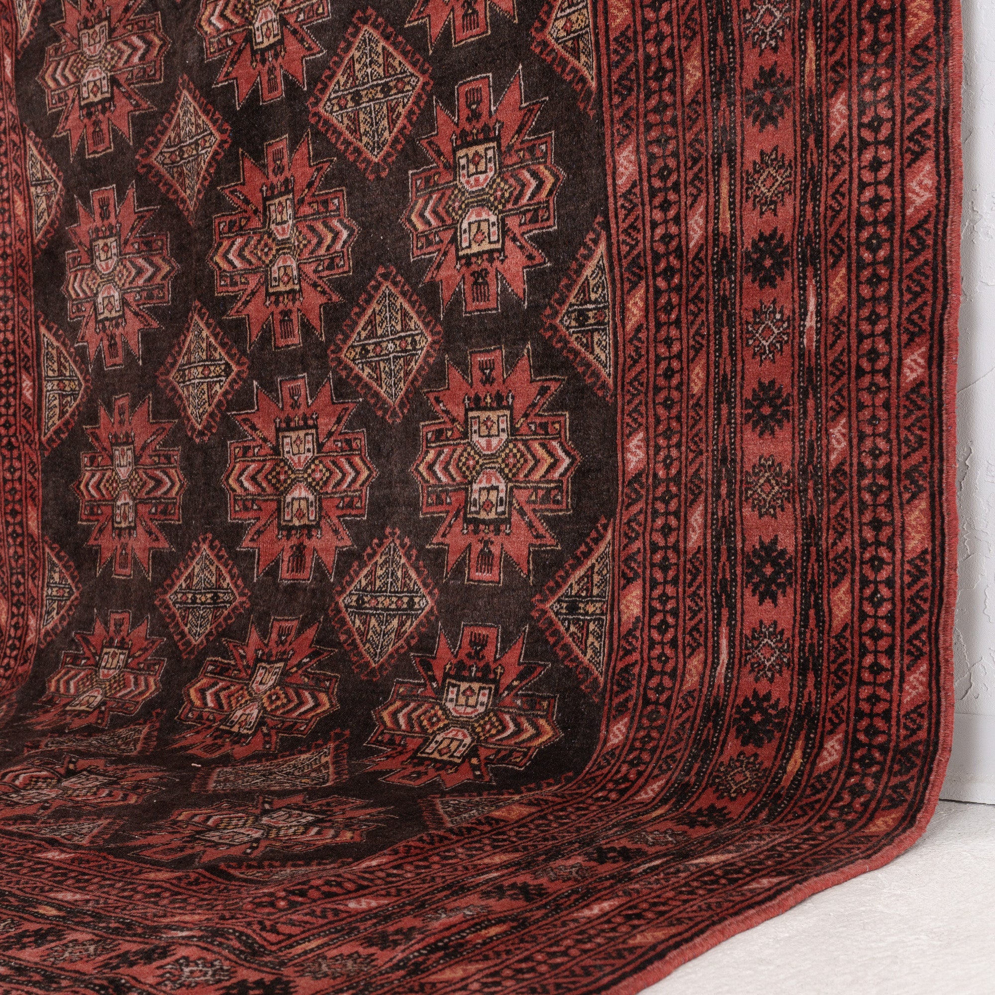 Jaerisaria - Vintage Persian Area Rug