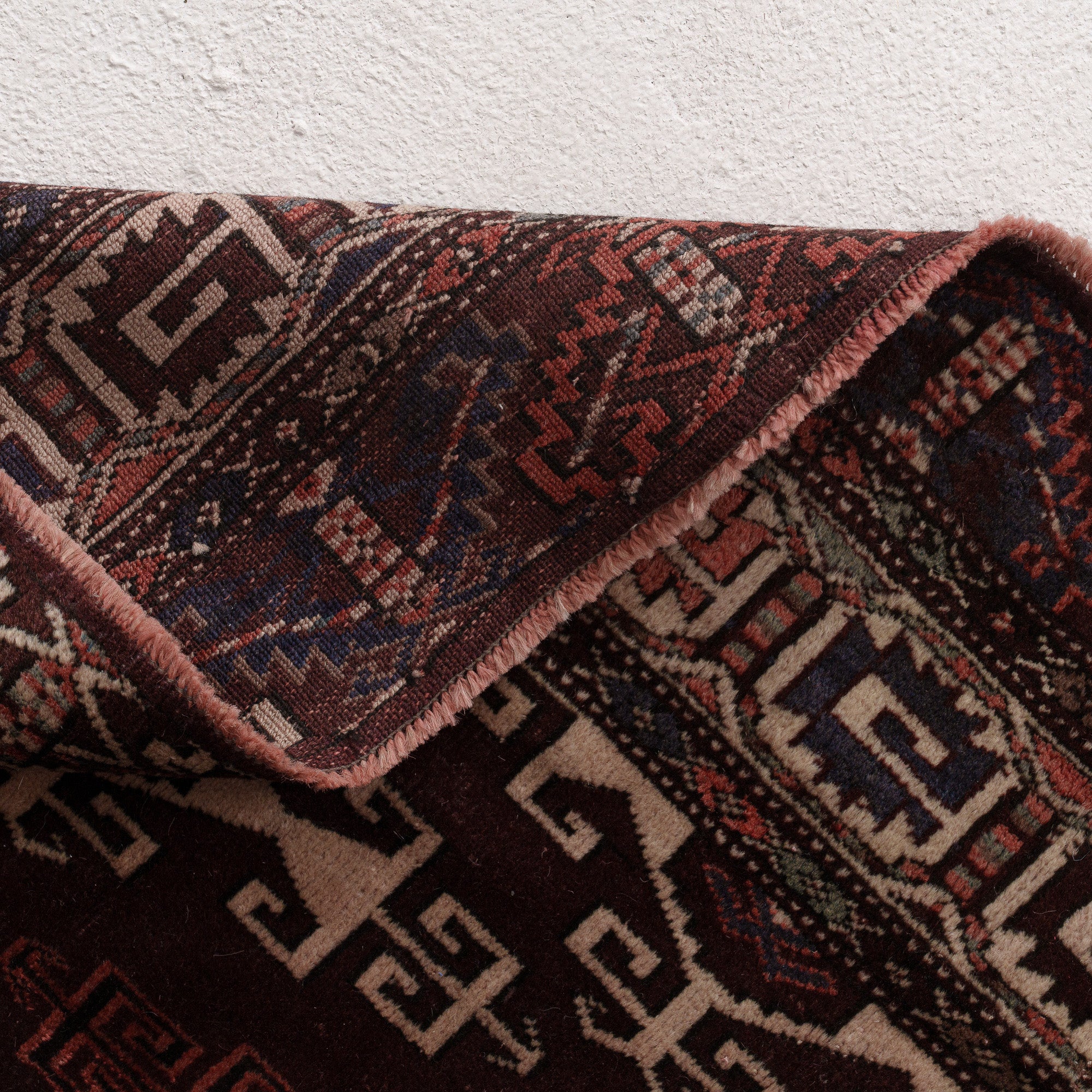 Jaerisess - Vintage Persian Area Rug