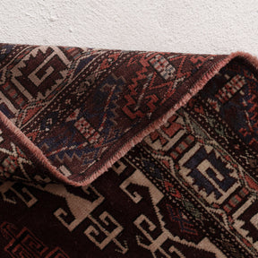 Jaerisess - Vintage Persian Area Rug