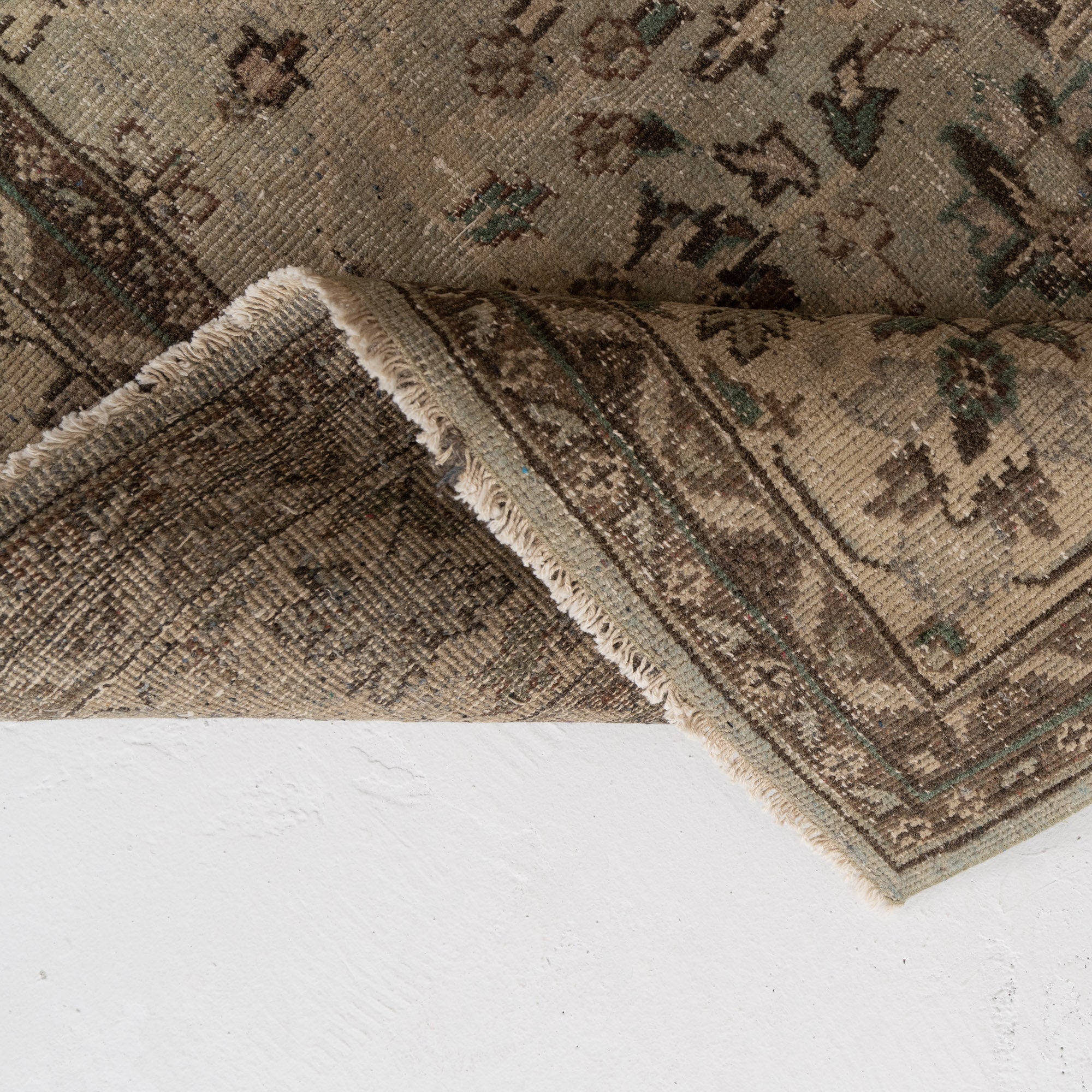 Nirella - Handmade Turkish Rug, Rich in Tradition