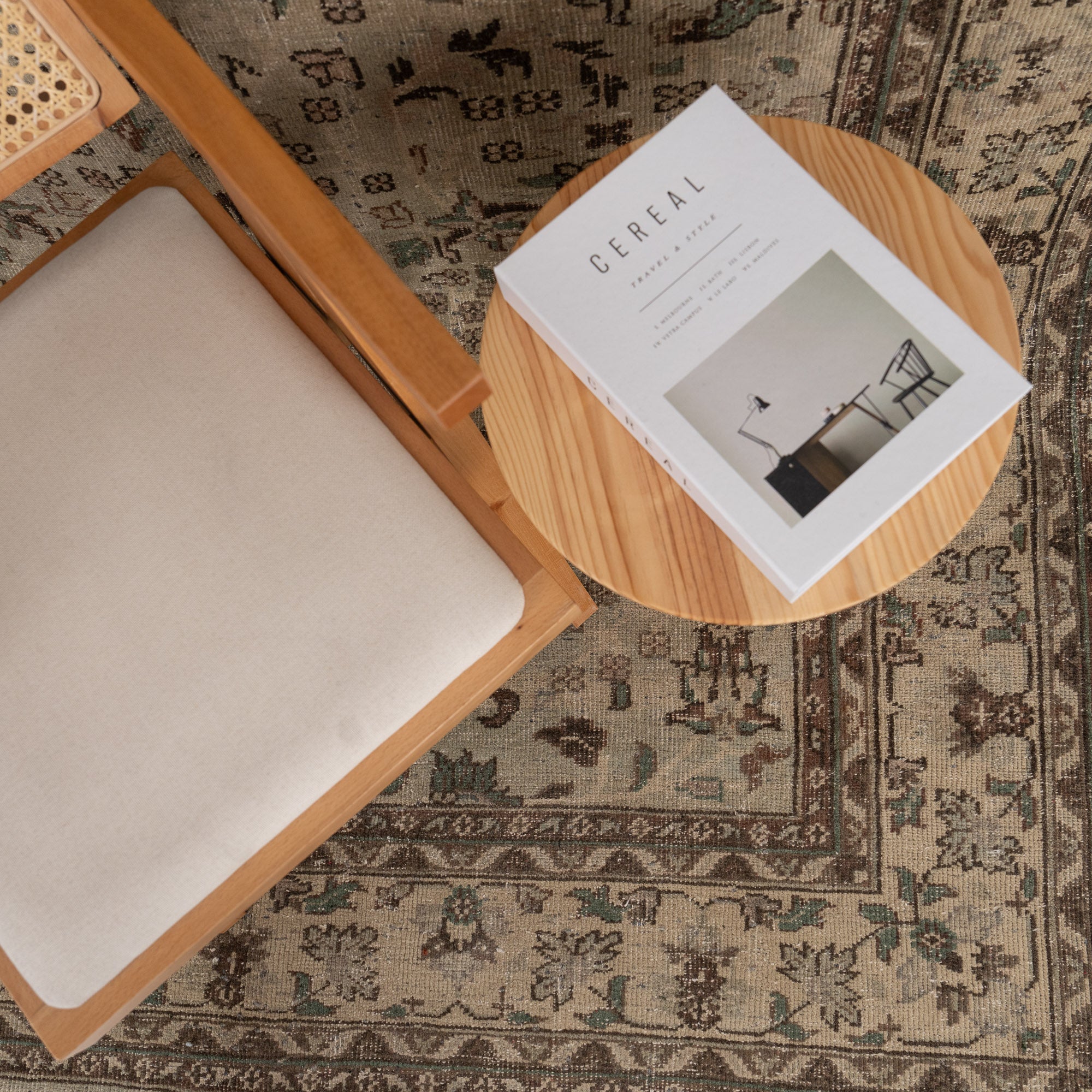 Nirella - Living Room Rug, Elegant & Unique