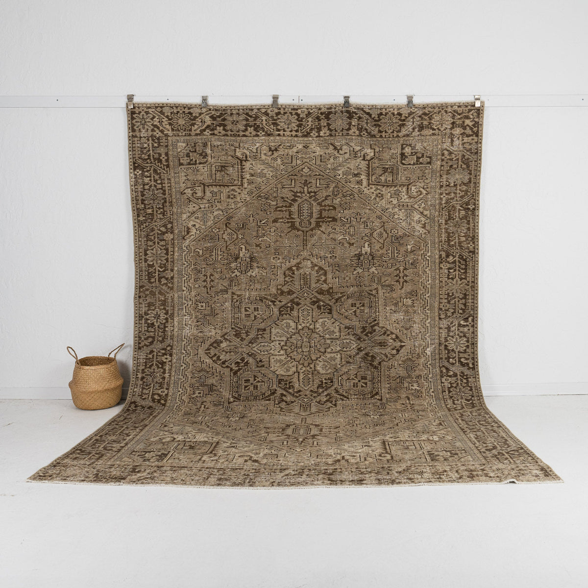 Savinia - Vintage Persian Area Rug