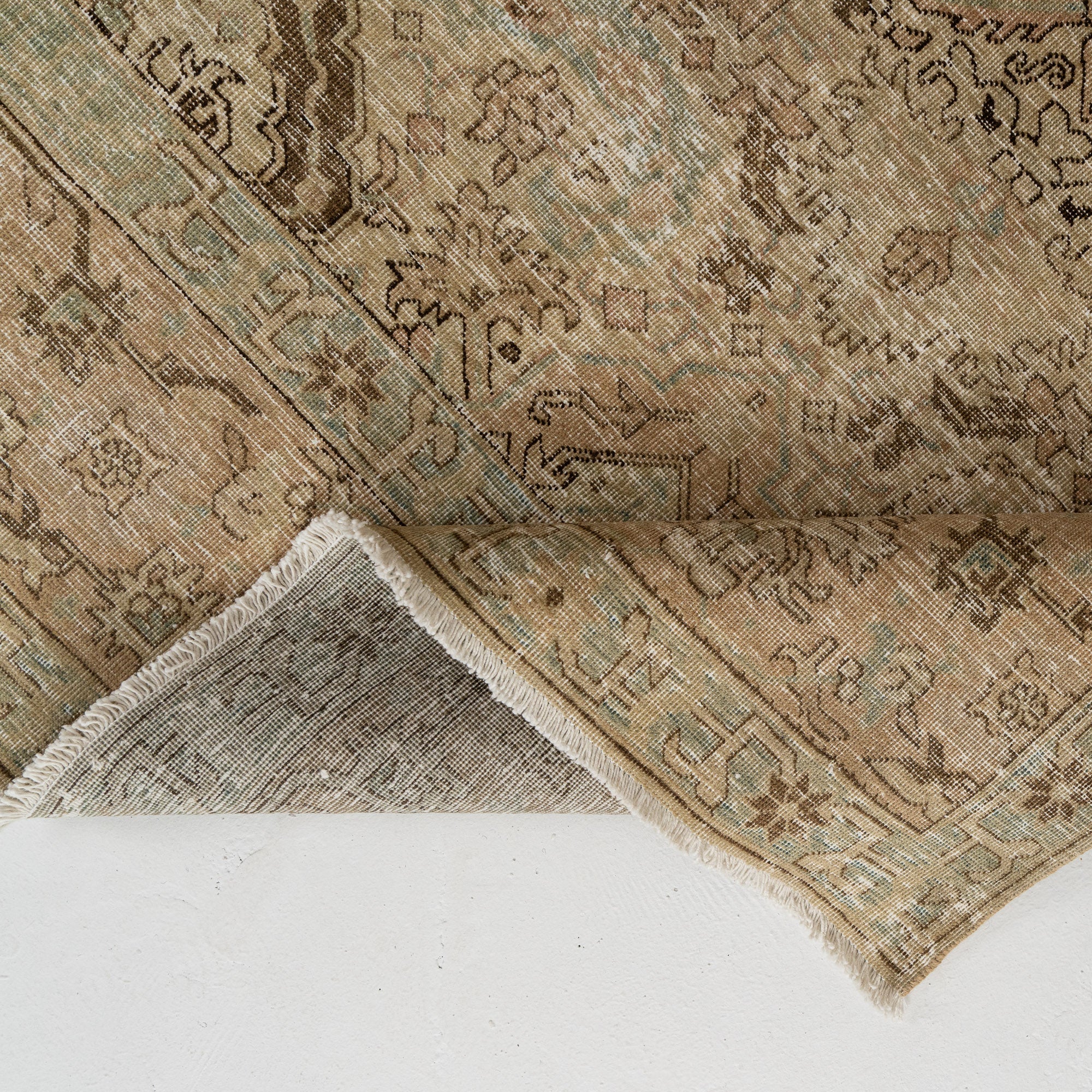 Azraya - Oriental Vintage Rug, Collector's Edition