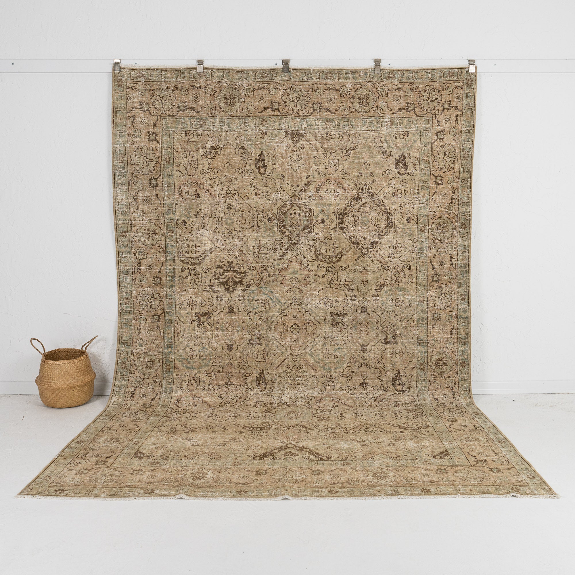 Azraya - Turkish Rug, Vintage Charm for Modern Spaces