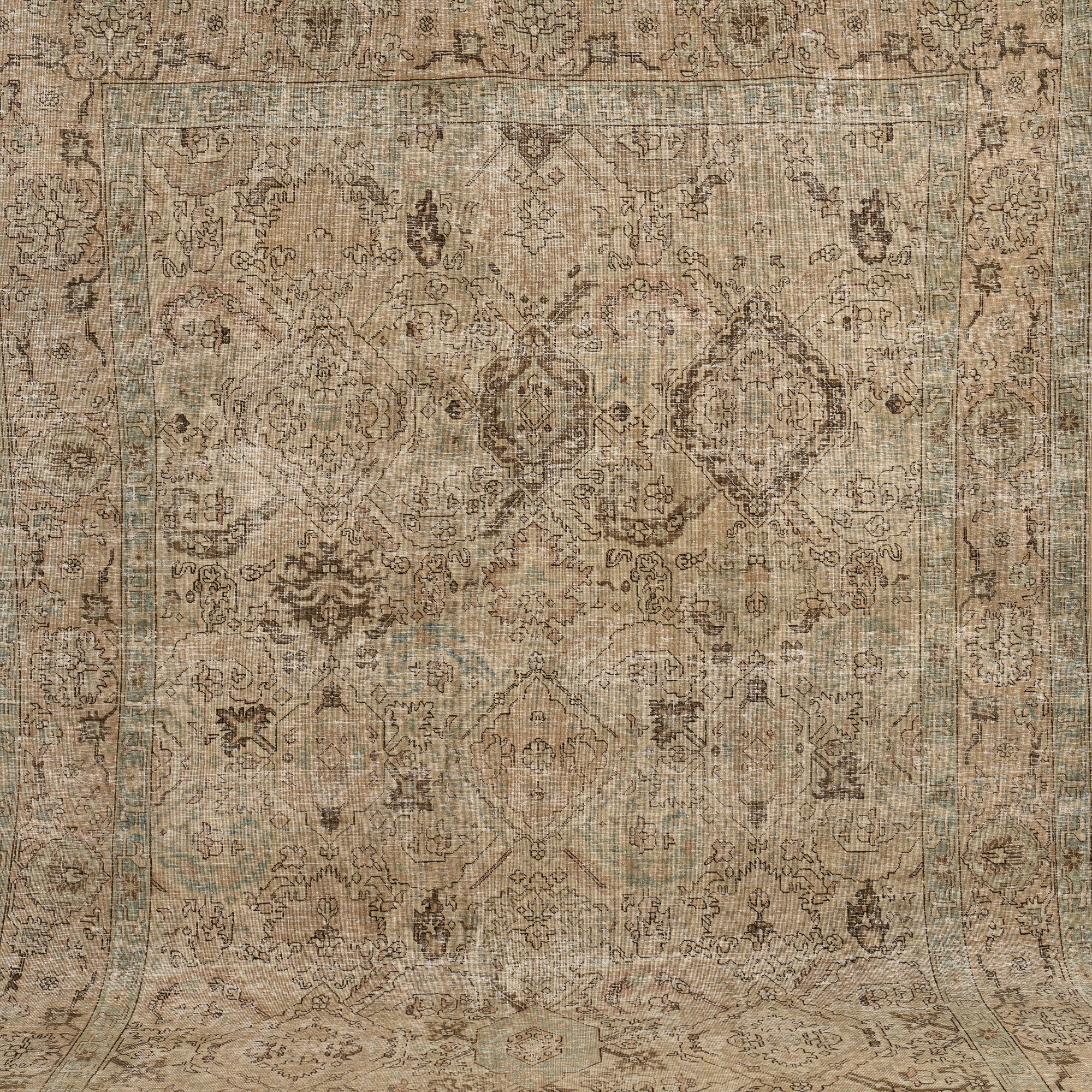 Azraya - Oriental Rug, Timeless & Exquisite