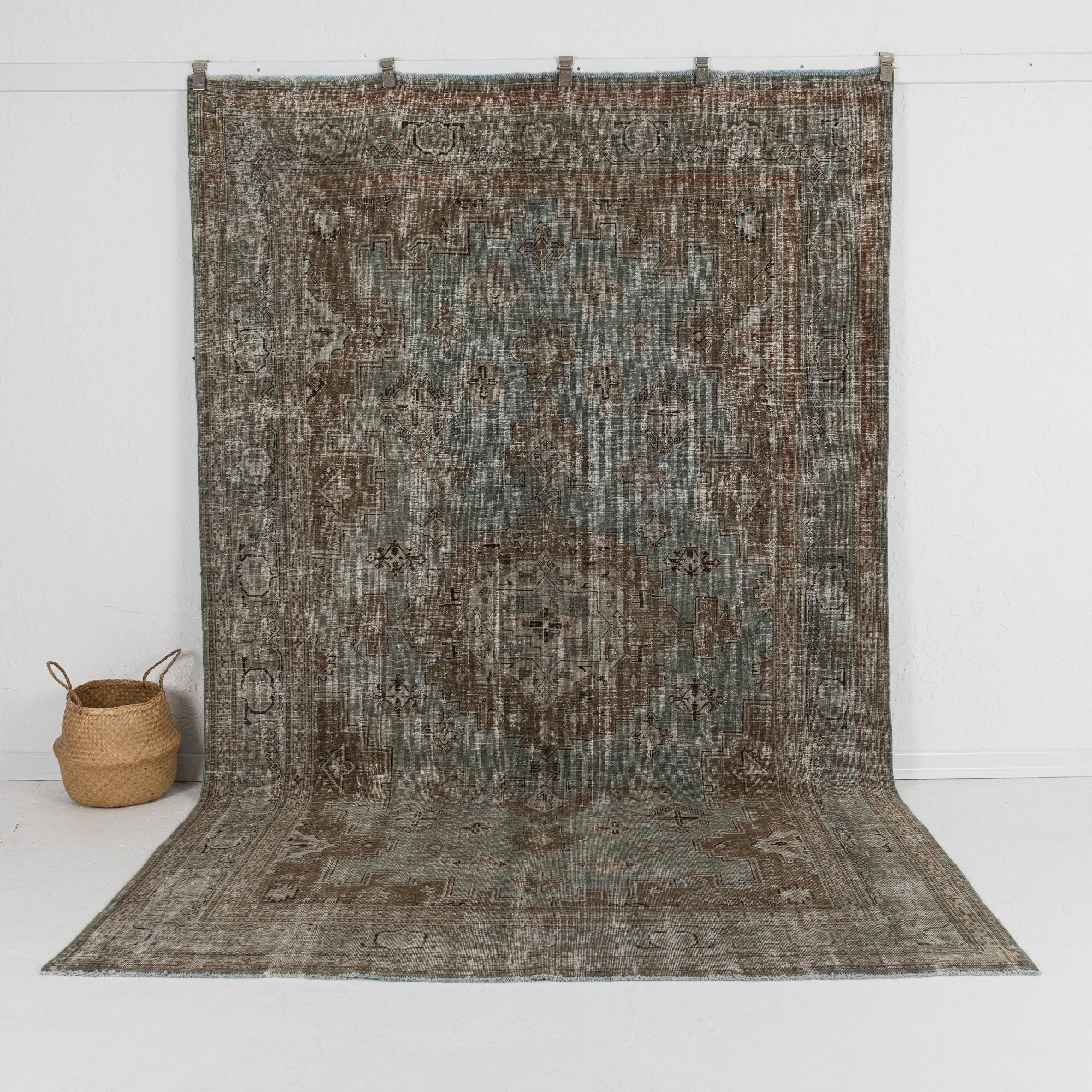 Amelina - Vintage Persian Rug, Handwoven Masterpiece