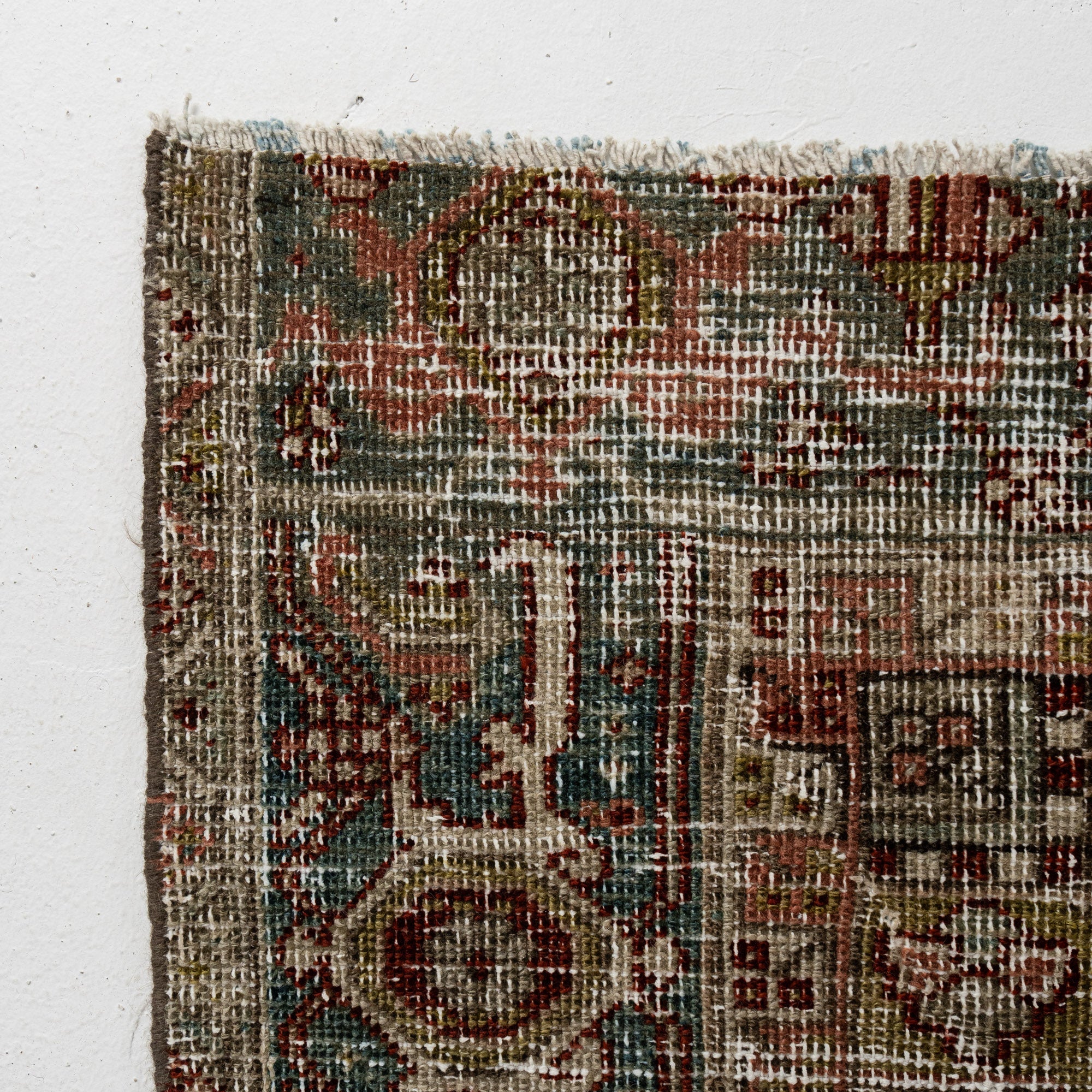 Sapphira - Living Room Rug, Premium Handmade Craft