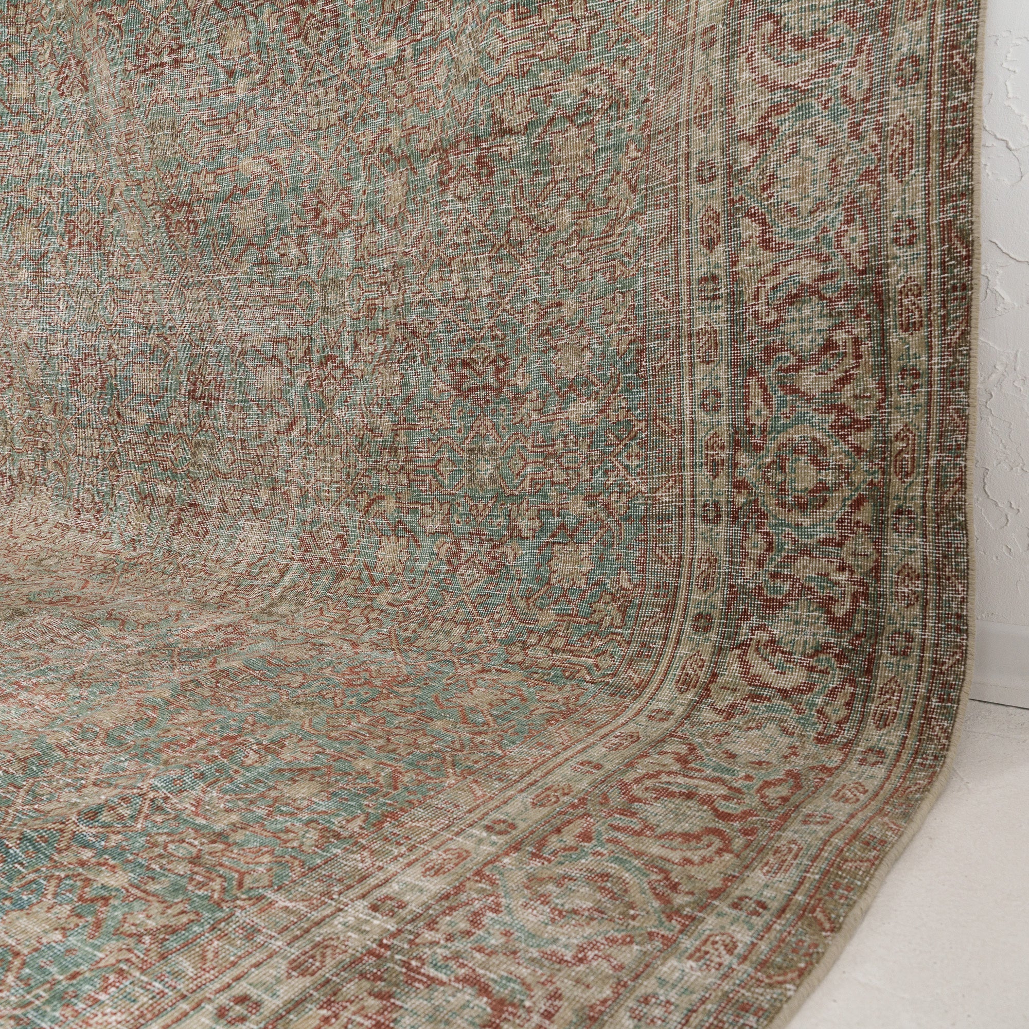 Persian 8x11 Green Rug