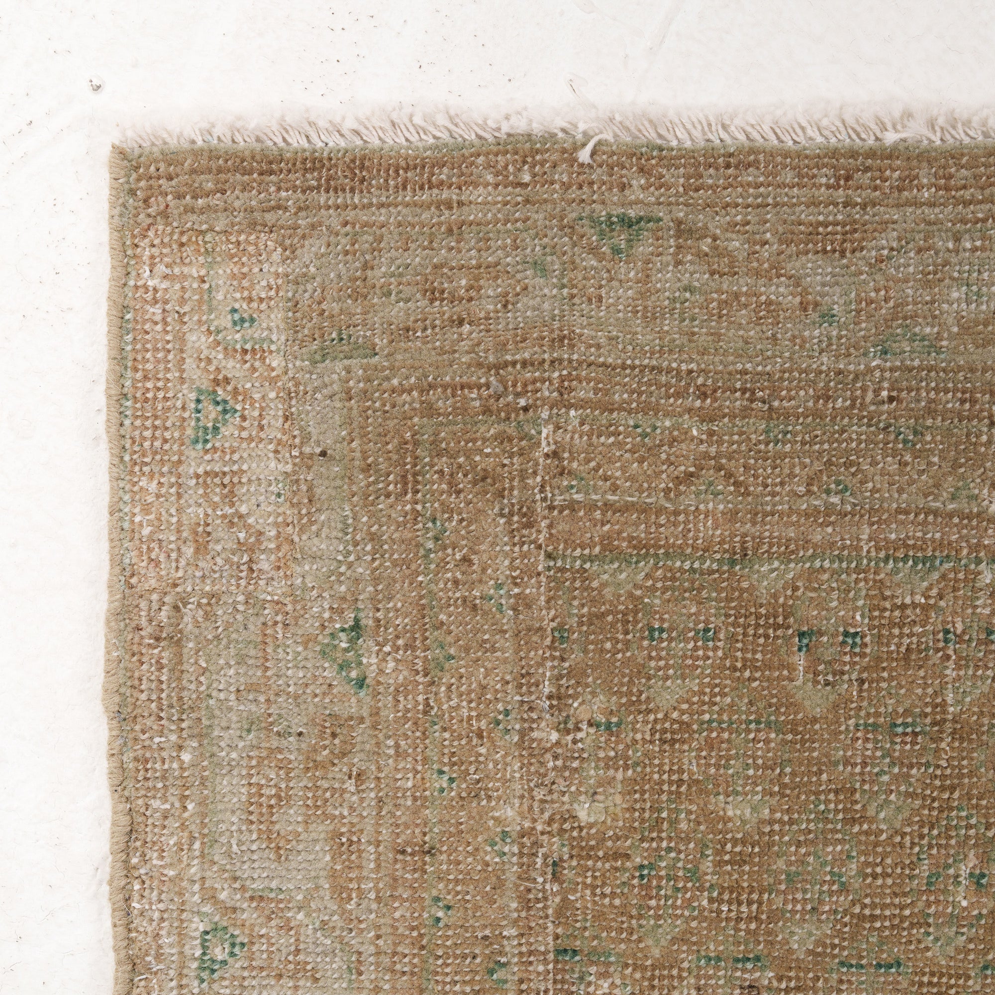 2x17 Green Persian Rug