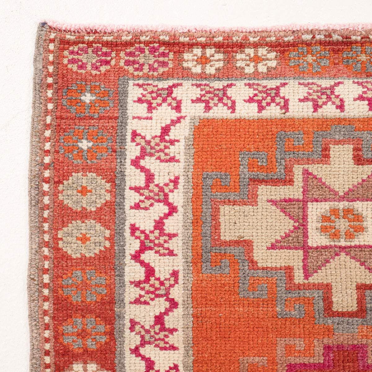 Geometric 3x13 Runner Rug