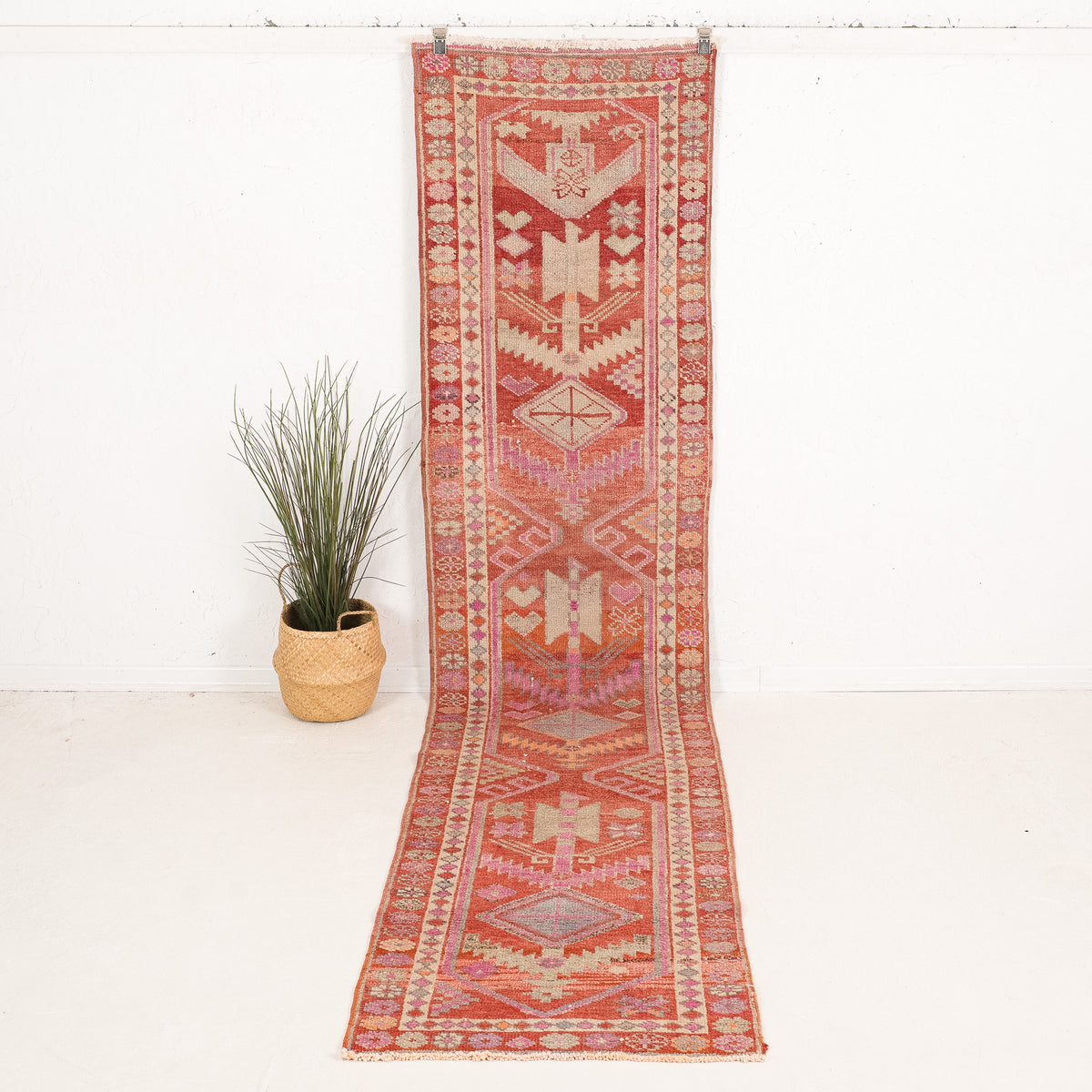 Evaristella - Vintage Turkish Runner Rug