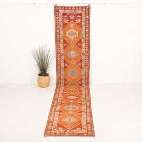 Cyrilira - Vintage Turkish Runner Rug