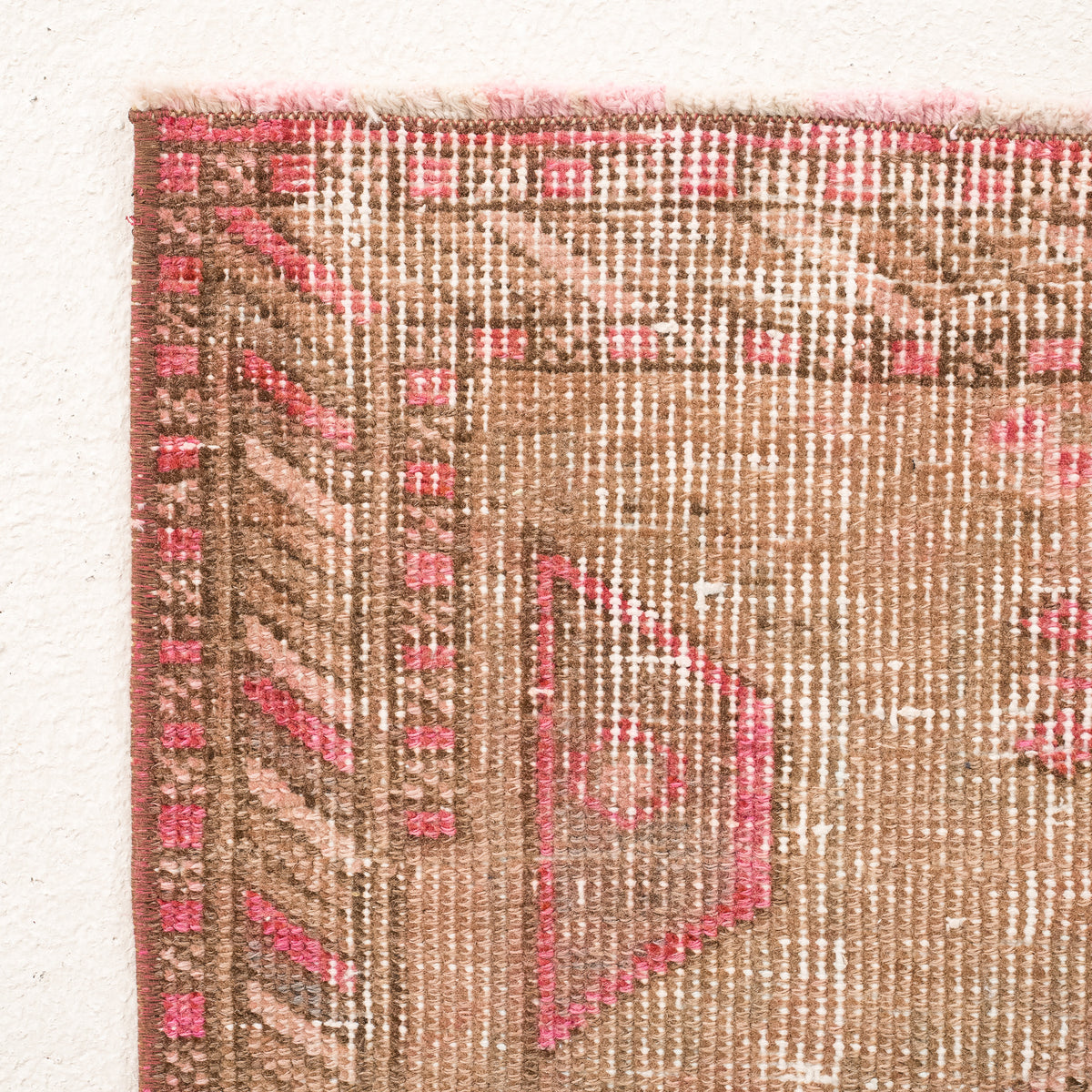 Geometric 2x9 Runner Rug