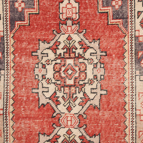 3x9 Vintage Rug