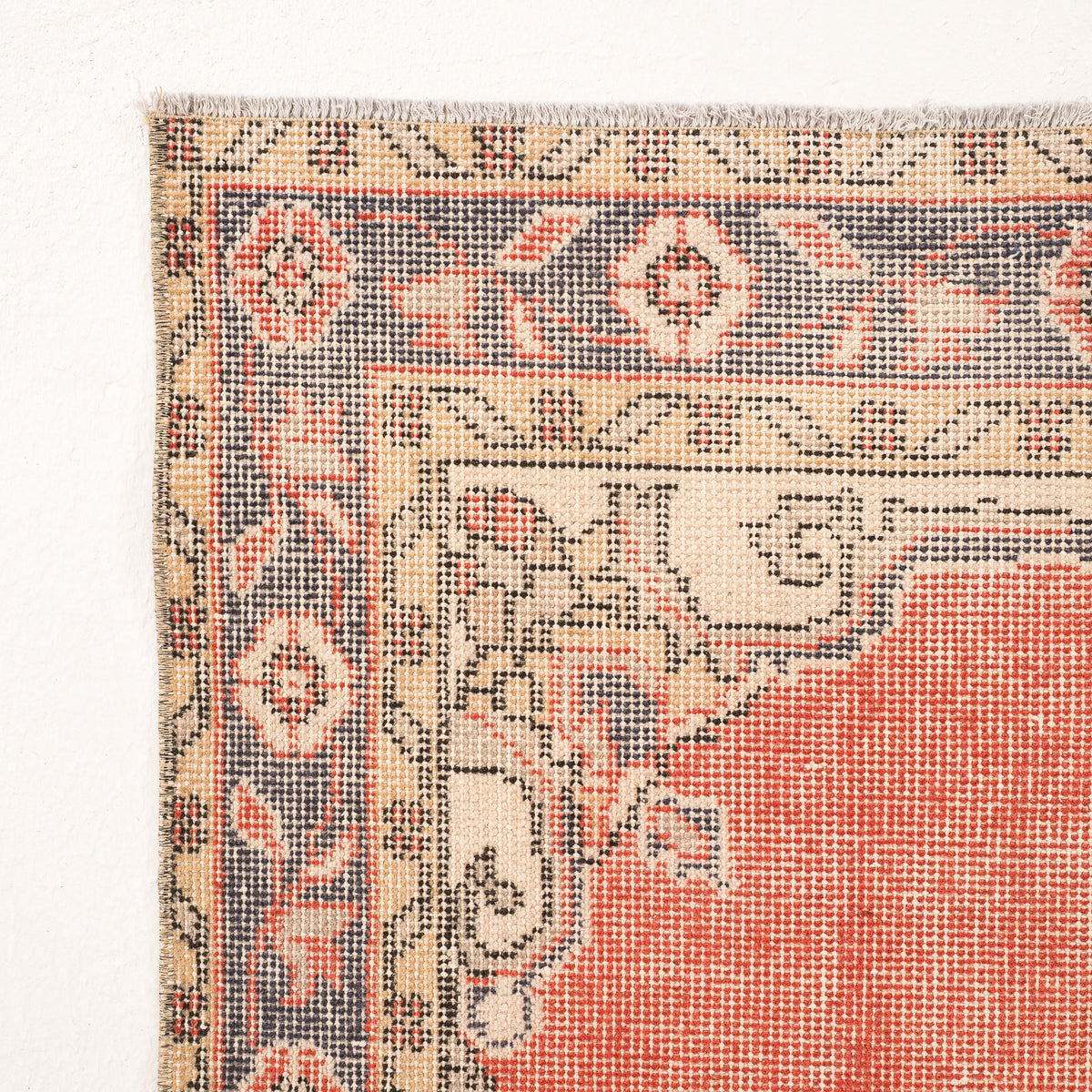 Medallion 3x12 Runner Rug