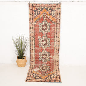 Veronikoria - Vintage Turkish Runner Rug