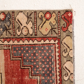 Medallion 3x8 Runner Rug