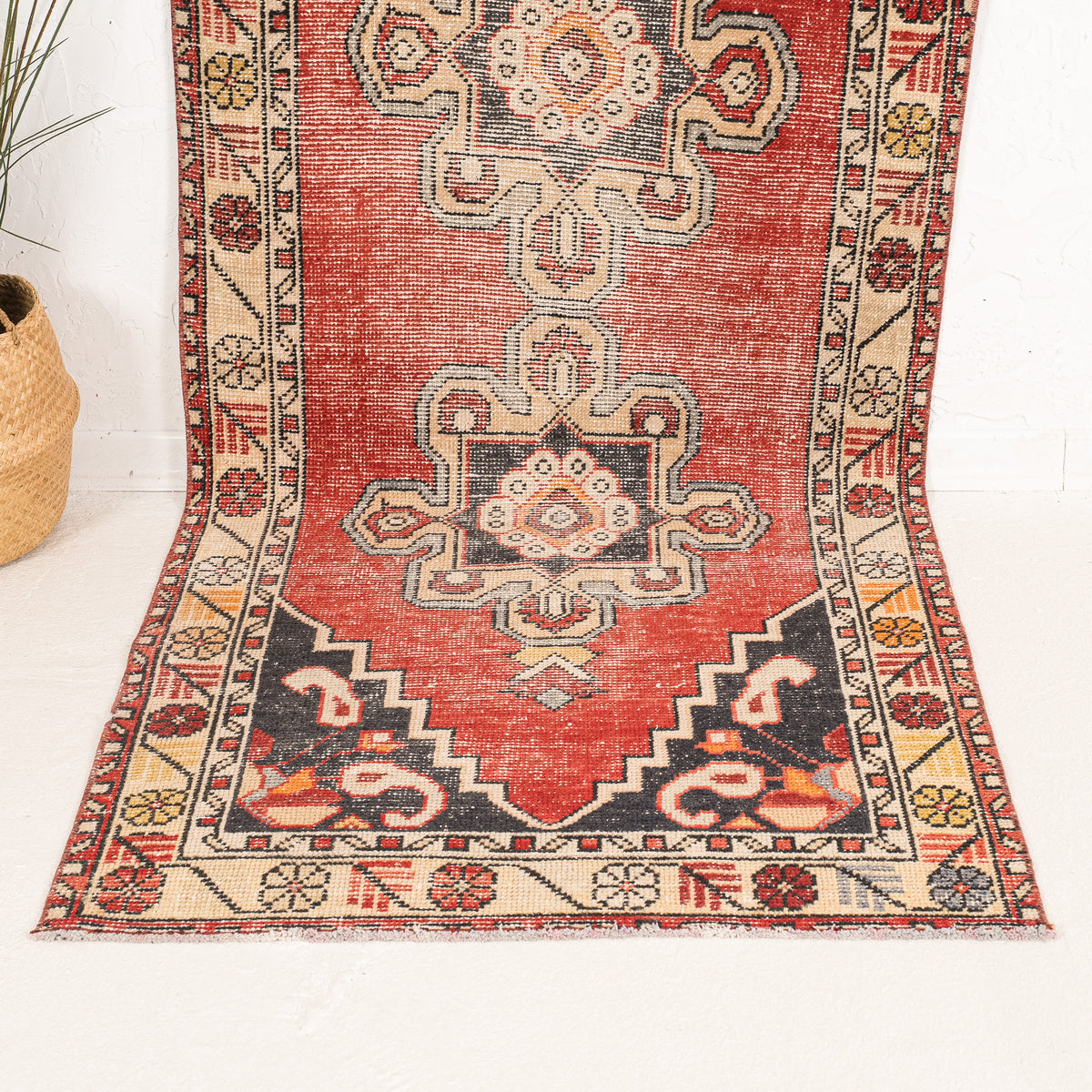 3x9 Persian Rug
