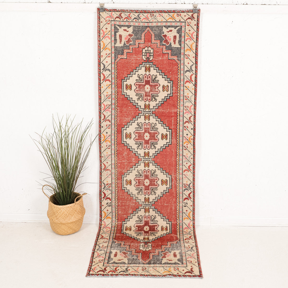Gaudentira - Vintage Turkish Runner Rug