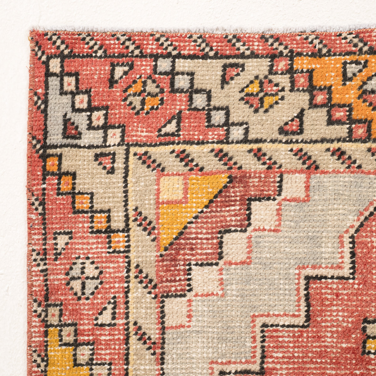 Medallion 3x10 Runner Rug