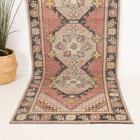 3x9 Persian Rug