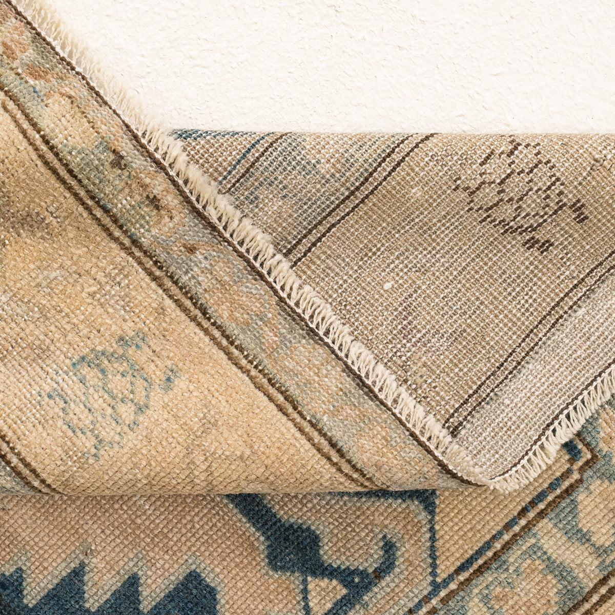 4x11 Beige Runner Rug