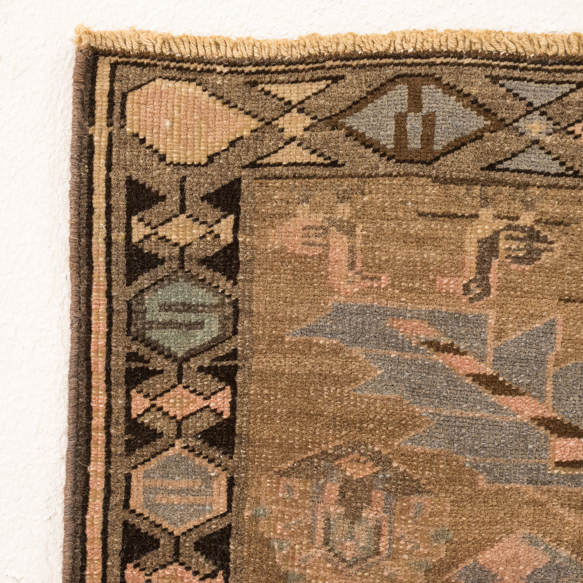 Geometric 2x10 Runner Rug