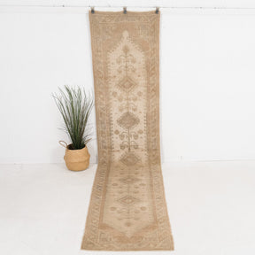 Avionelle - Vintage Turkish Runner Rug