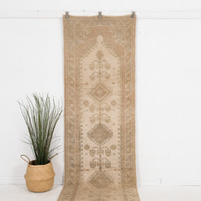 Avionelle - Vintage Turkish Runner Rug