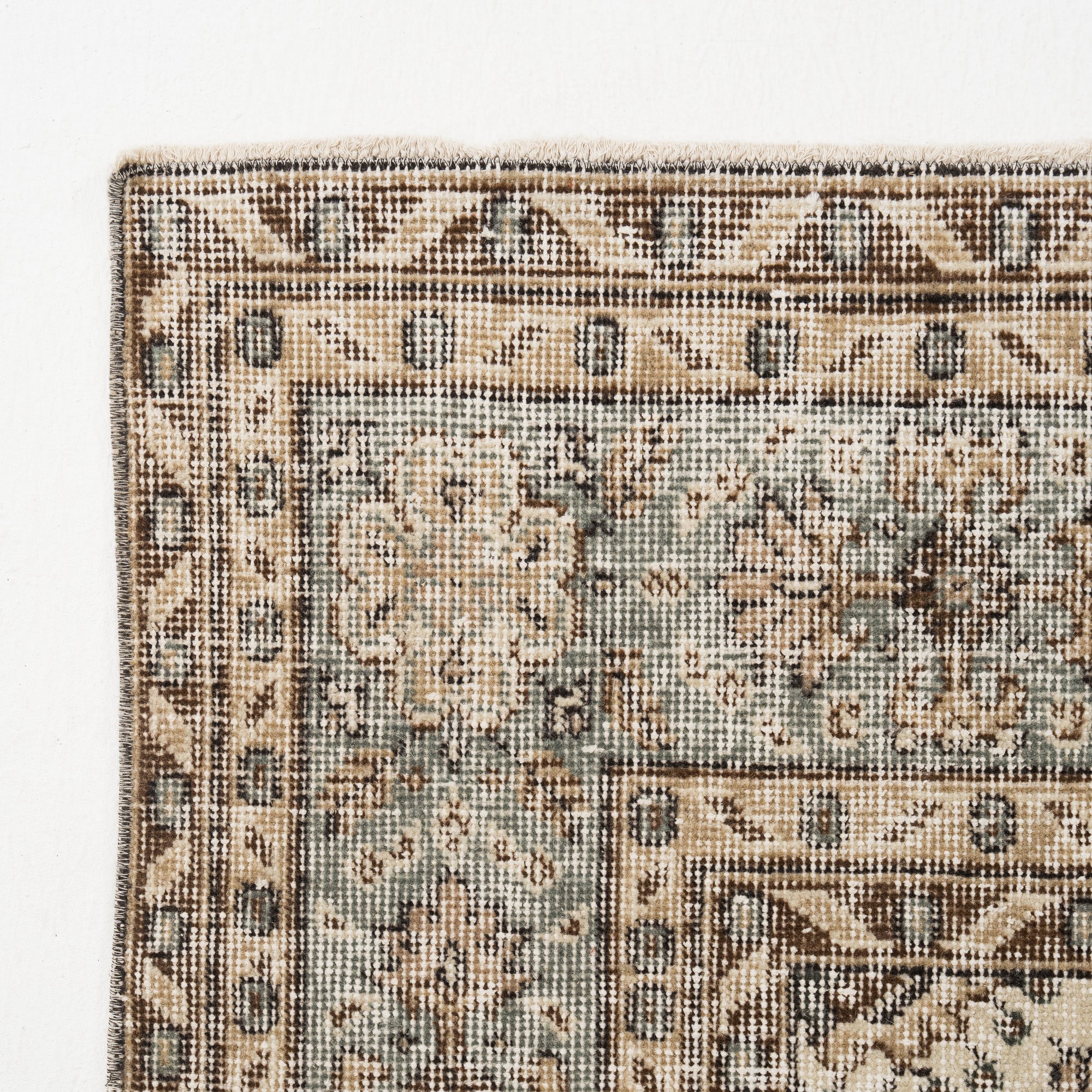 Elvarielle - Vintage Turkish Area Rug