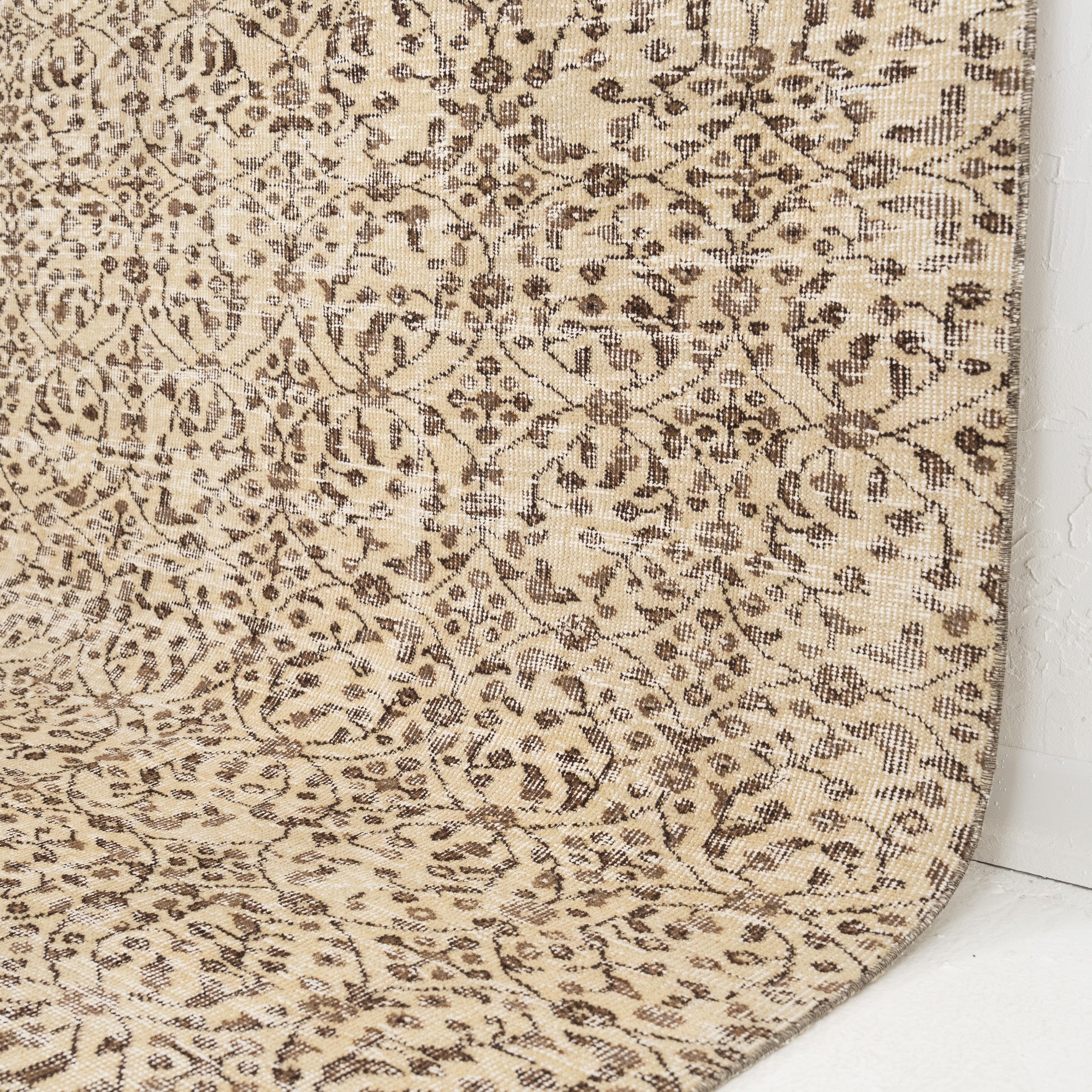 Elvessa - Vintage Turkish Area Rug
