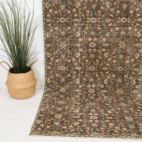Calyvia - Vintage Turkish Area Rug