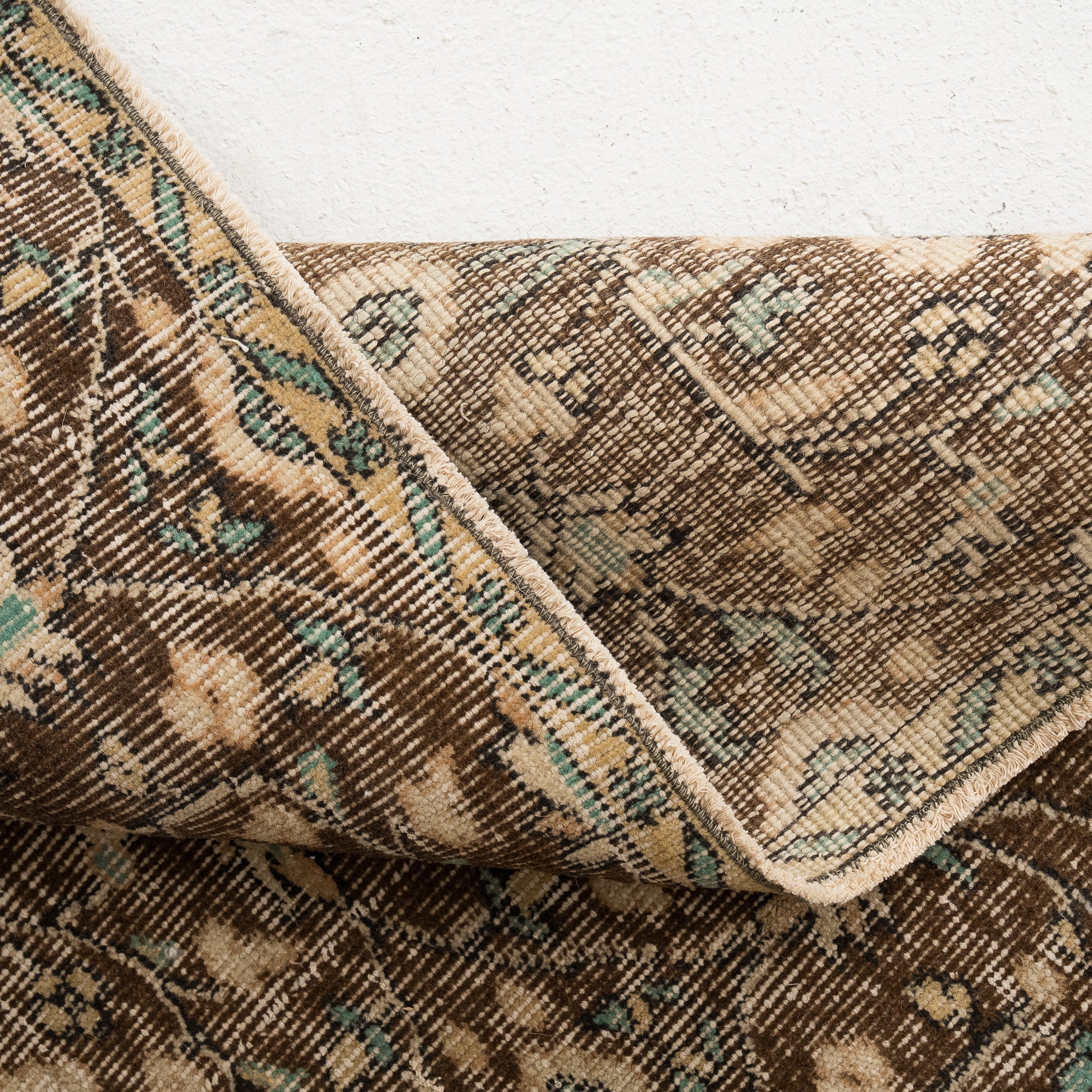 Calyvia - Vintage Turkish Area Rug