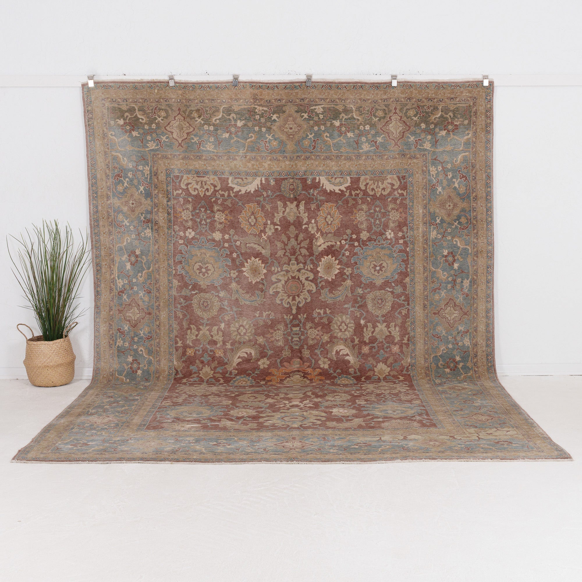 Jaerisella - Vintage Turkish Area Rug