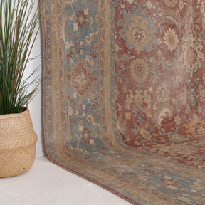 Jaerisella - Vintage Turkish Area Rug