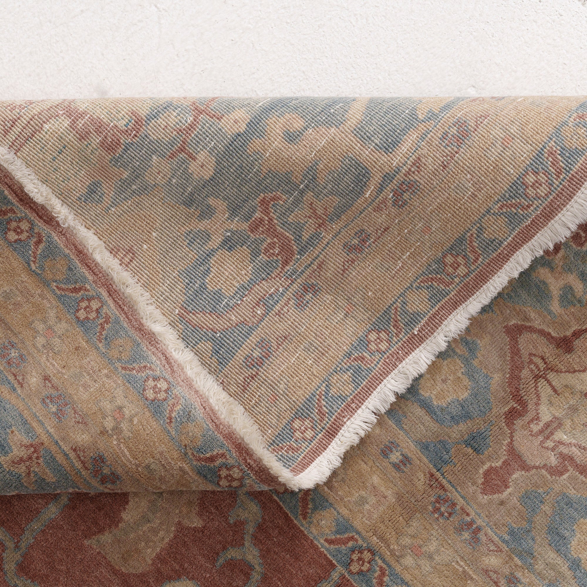 Jaerisella - Vintage Turkish Area Rug