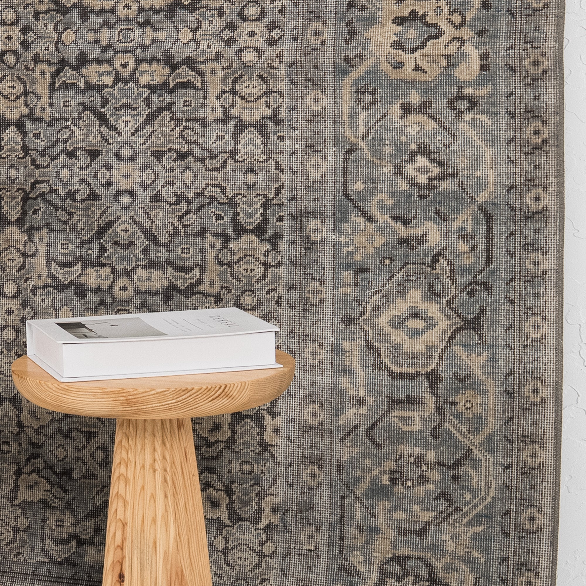 Marivynae - Vintage Turkish Area Rug