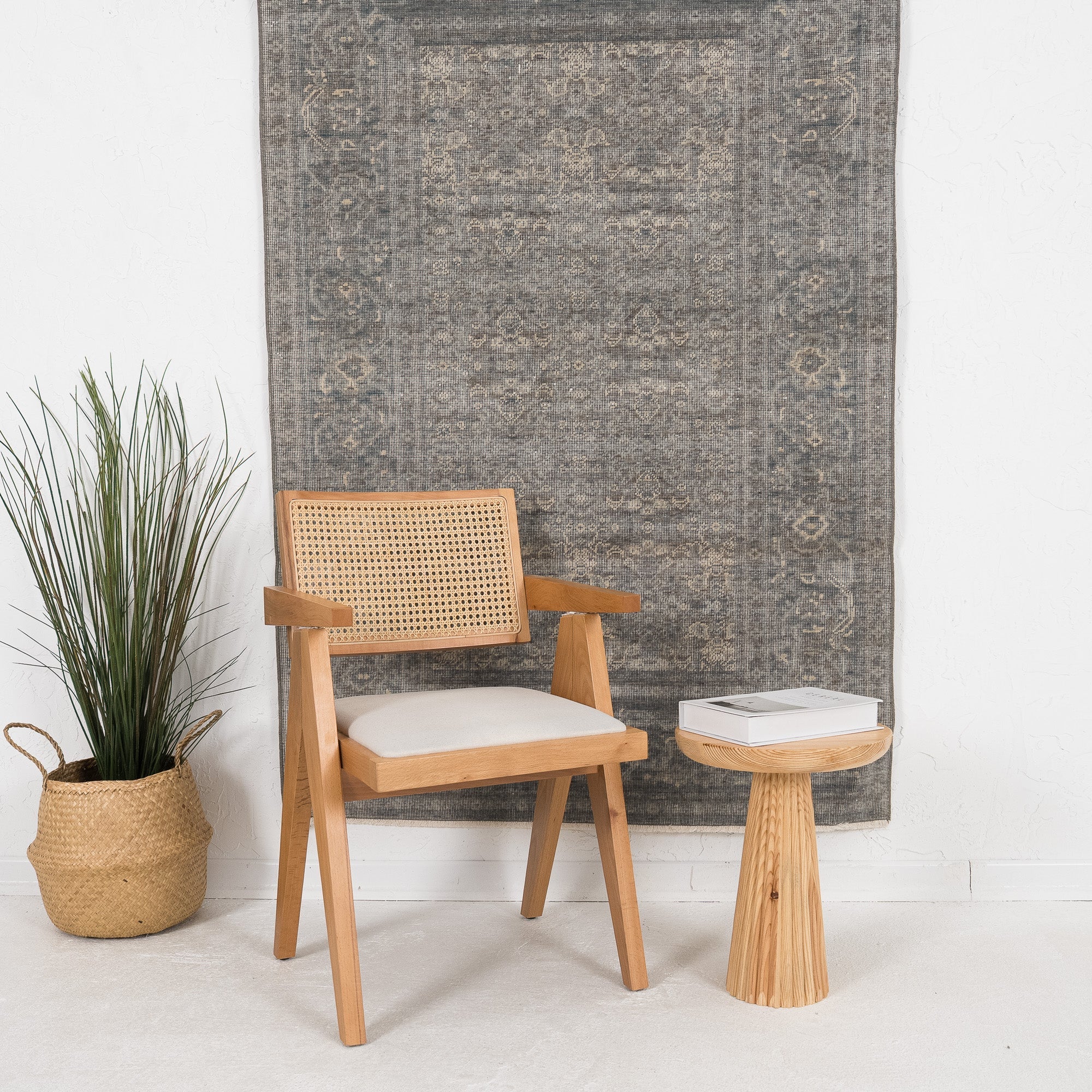 Aelindrae - Vintage Turkish Small Rug