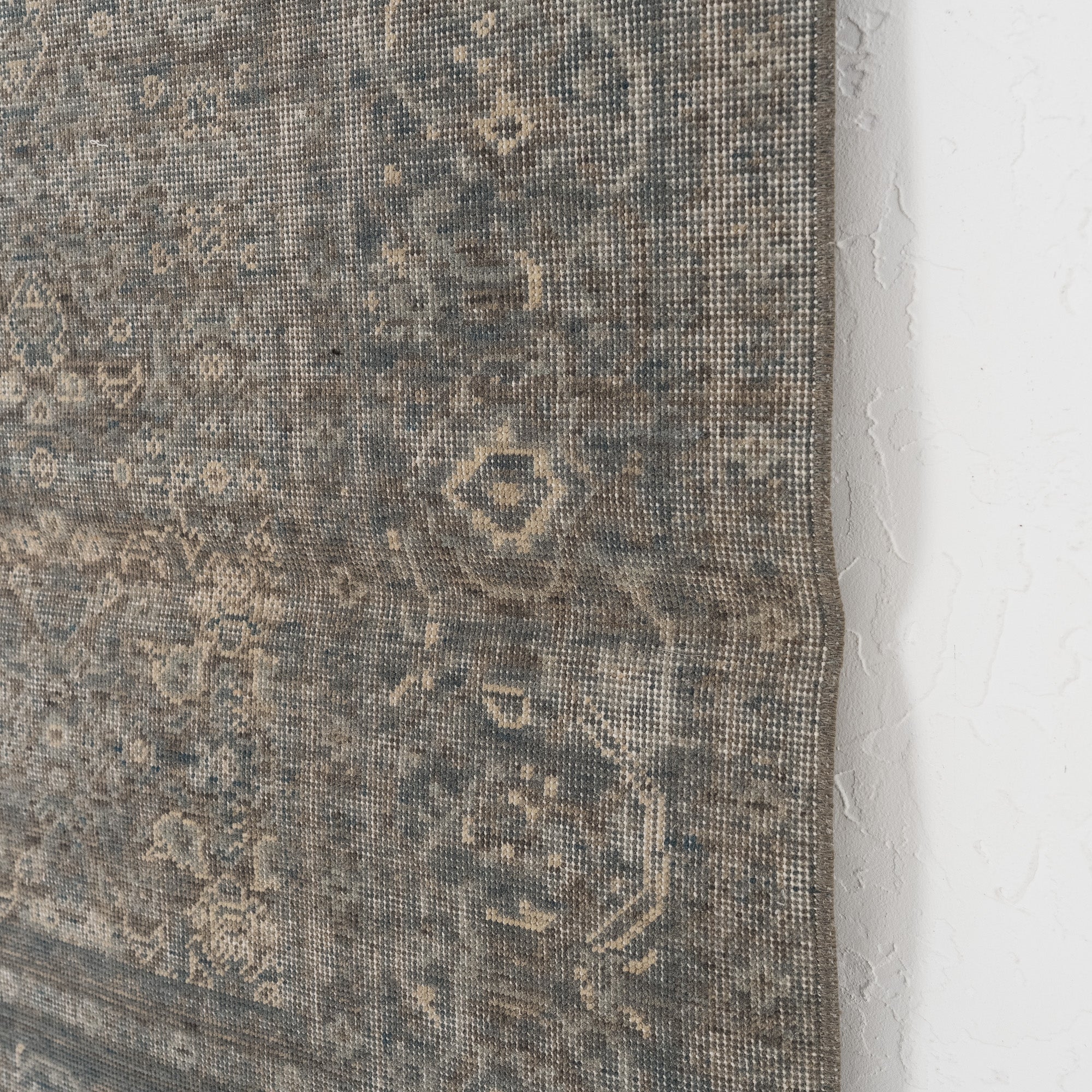 Aelindrae - Vintage Turkish Small Rug