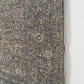 Zaerinia - Vintage Turkish Area Rug