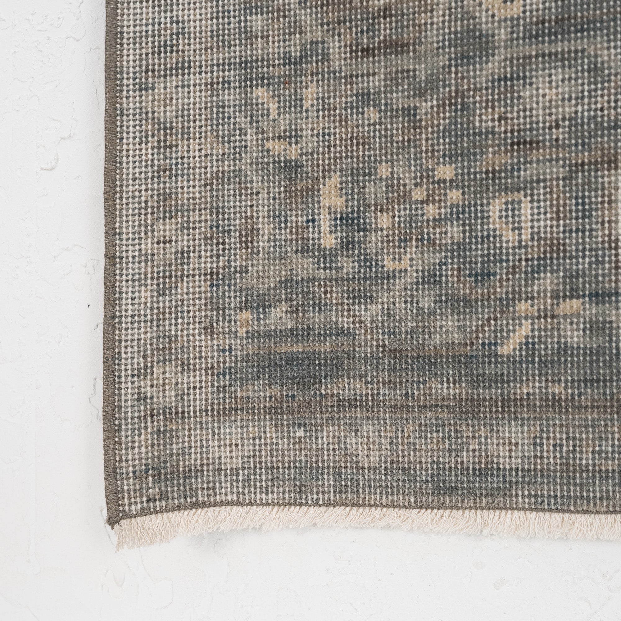 Aelindrae - Vintage Turkish Small Rug