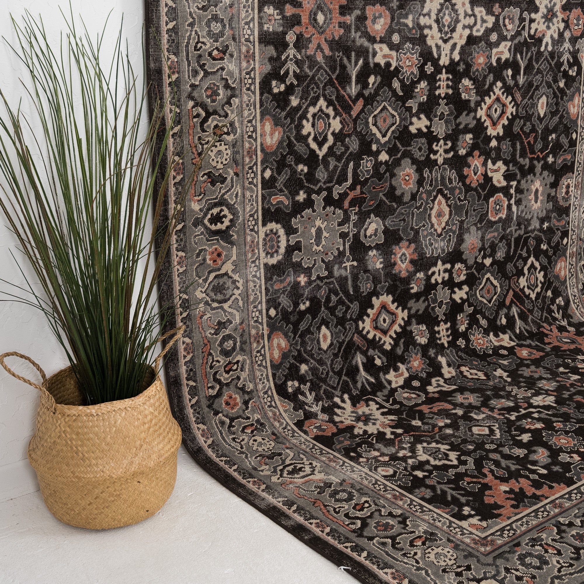 Nyrelisse - Vintage Turkish Area Rug