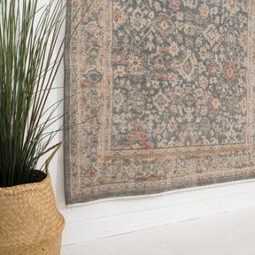 Soralithae - Vintage Turkish Small Rug