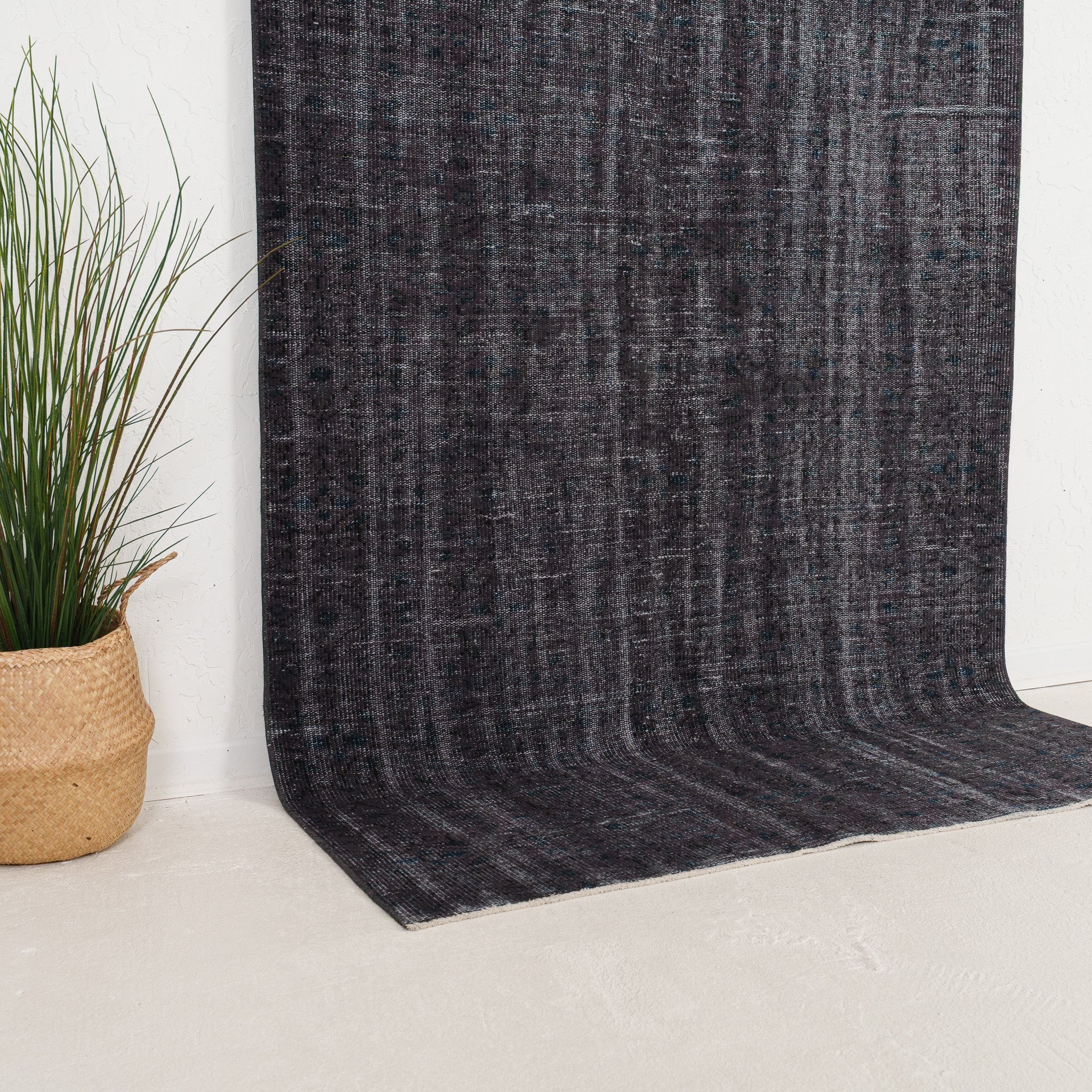 5' x 8' - Vintage Turkish Area Rug, Gray - Alatara | Kuden Rugs