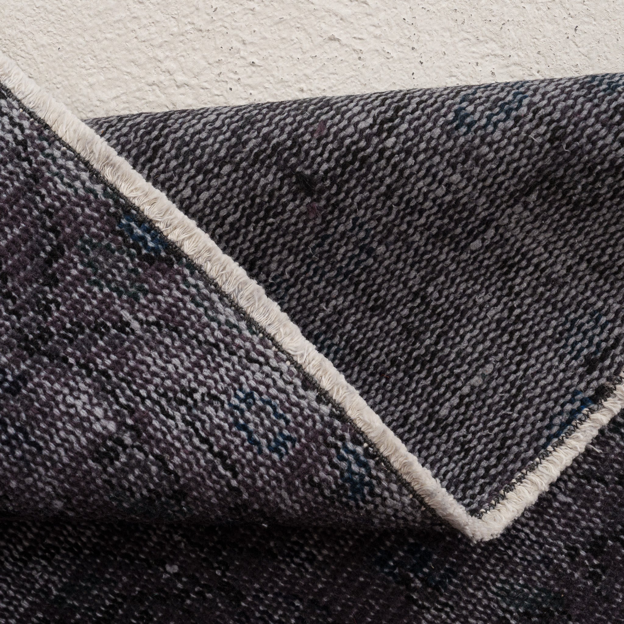 5x8 Black Area Rug
