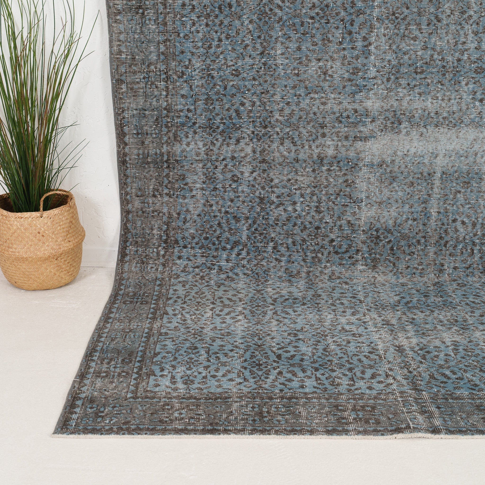 7x10 Persian Rug