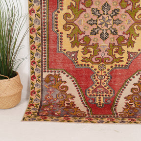 5x8 Persian Rug