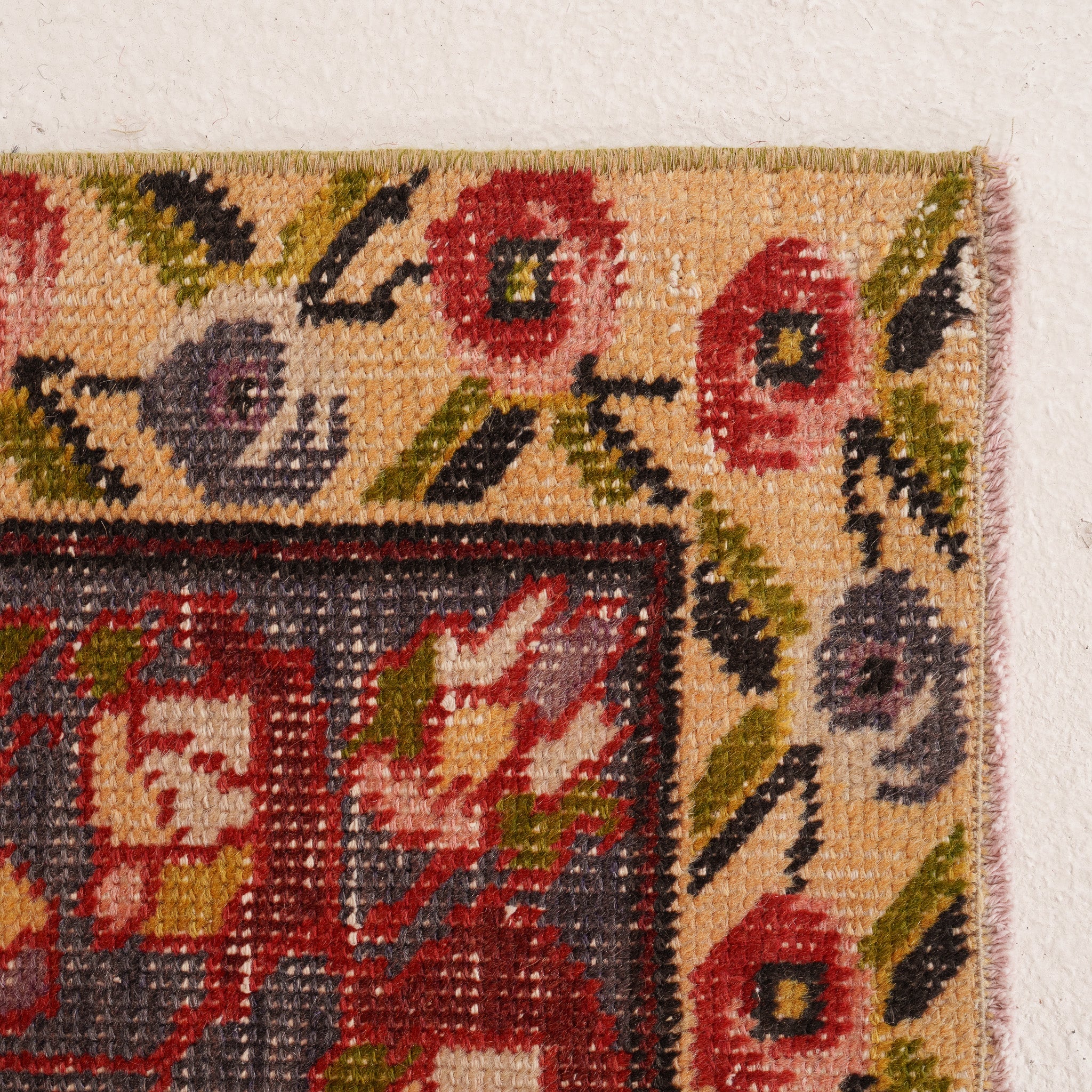 Medallion 5x8 Area Rug