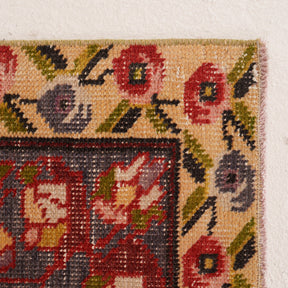 Medallion 5x8 Area Rug