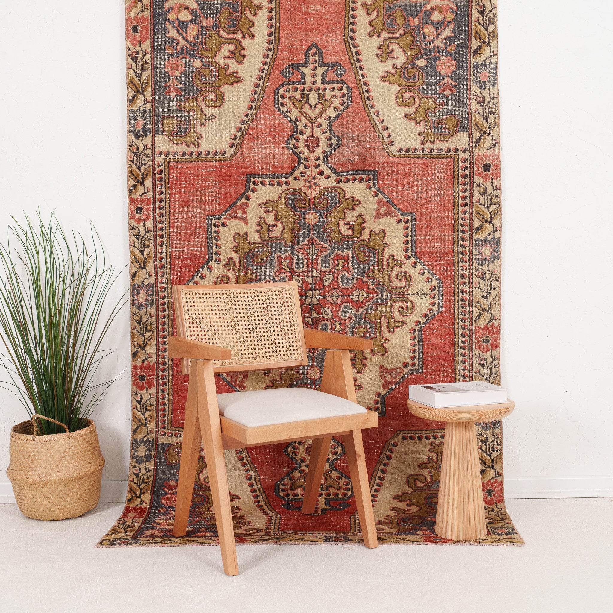 5' x 8' - Vintage Turkish Area Rug, Red - Acantha | Kuden Rugs
